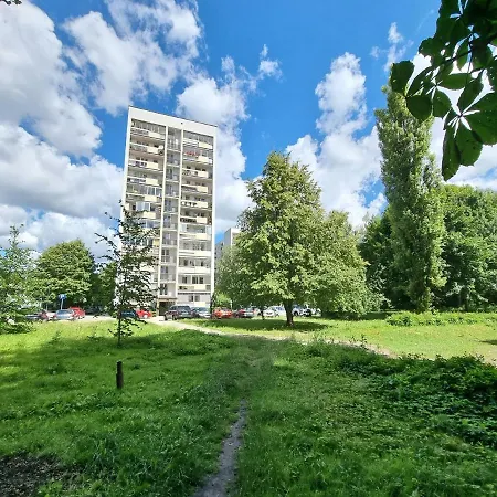 Apartment Komfortowe Mieszkanie W Centrum Lecz Na Uboczu Krakow